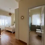 Casacoco Con Posto Auto E 2 Bagni Řím