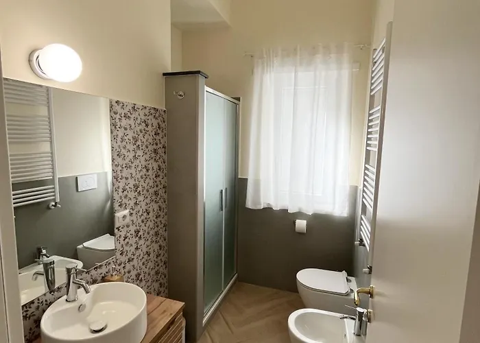 Casacoco 4 Fermate Da Colosseo Con Posto Auto Privato *