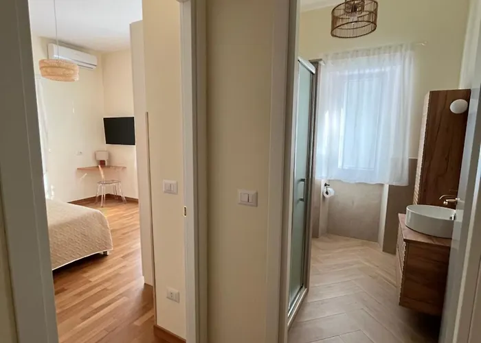 Casacoco Con Posto Auto E 2 Bagni Сasa de vacaciones Roma