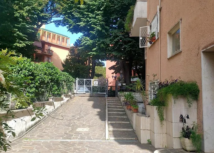 Casacoco Con Posto Auto E 2 Bagni *